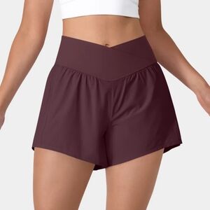 Breezeful™ High Waisted Crossover Side Pocket 2-in-1 Quick Dry Yoga Shorts